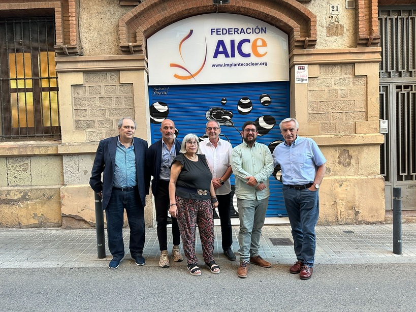 De izquierda a derecha: Joan Zamora, Jesús Celada, Mª Teresa Amat, Eduard Marroig, Javier Granero y Chema Aina.