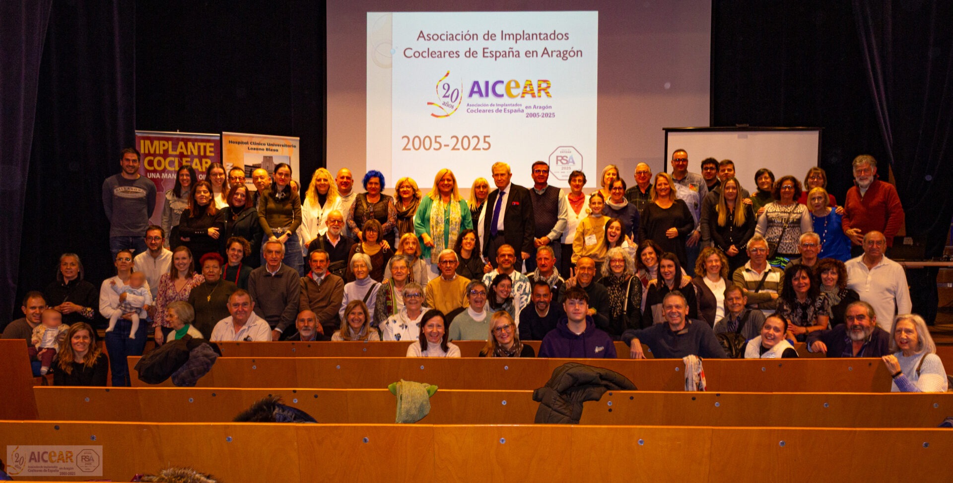 Grupo de participantes en el 17º Encuentro de Implantados Cocleares de Aragón