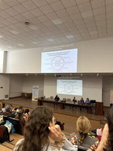 Charla sobre el implante coclear en la Iª Feria de Especialidades de la USAL