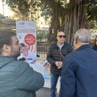 Mesa informativa de Alicante con Cristina Cutanda, Concejala Sanidad