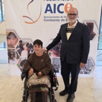 Gemma Mas (Defensora de las personas con discapacidad del Ayuntamiento de Valencia) con Francisco Vidal (Presidente de AICCV)